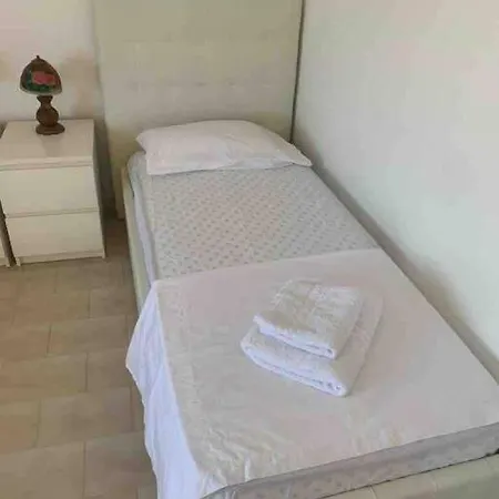 شقة Penthouse In سكاليا